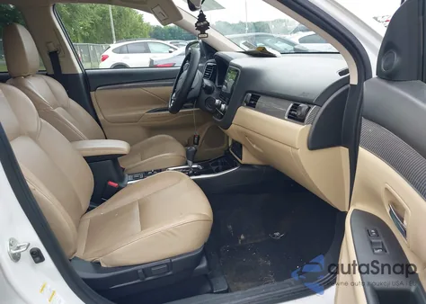 2020 Mitsubishi Outlander Le 2.4/Se 2.4/Sel 2.4/Sp 2.4 from USA, damaged, VIN JA4AD3A3XLZ040745